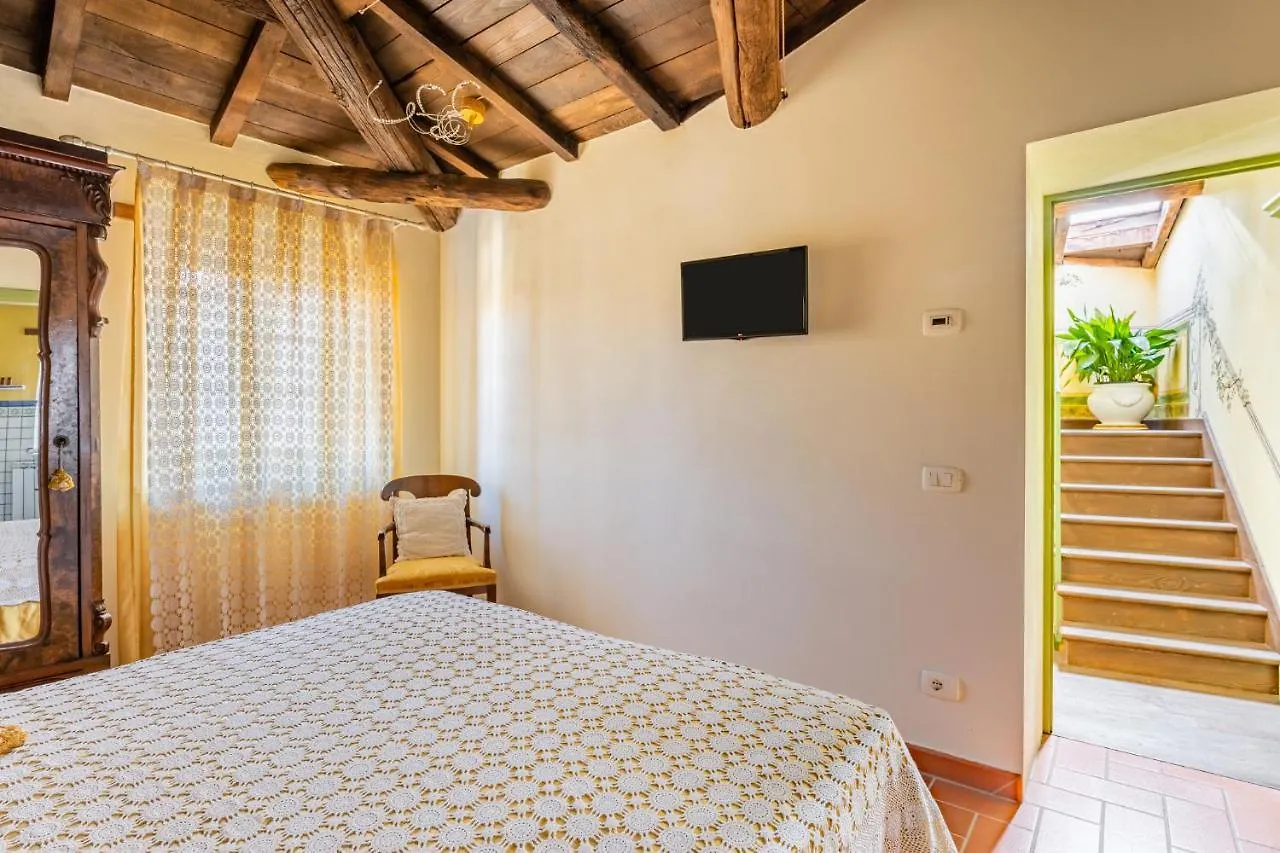 Melograni 7 Apartment Molazzana